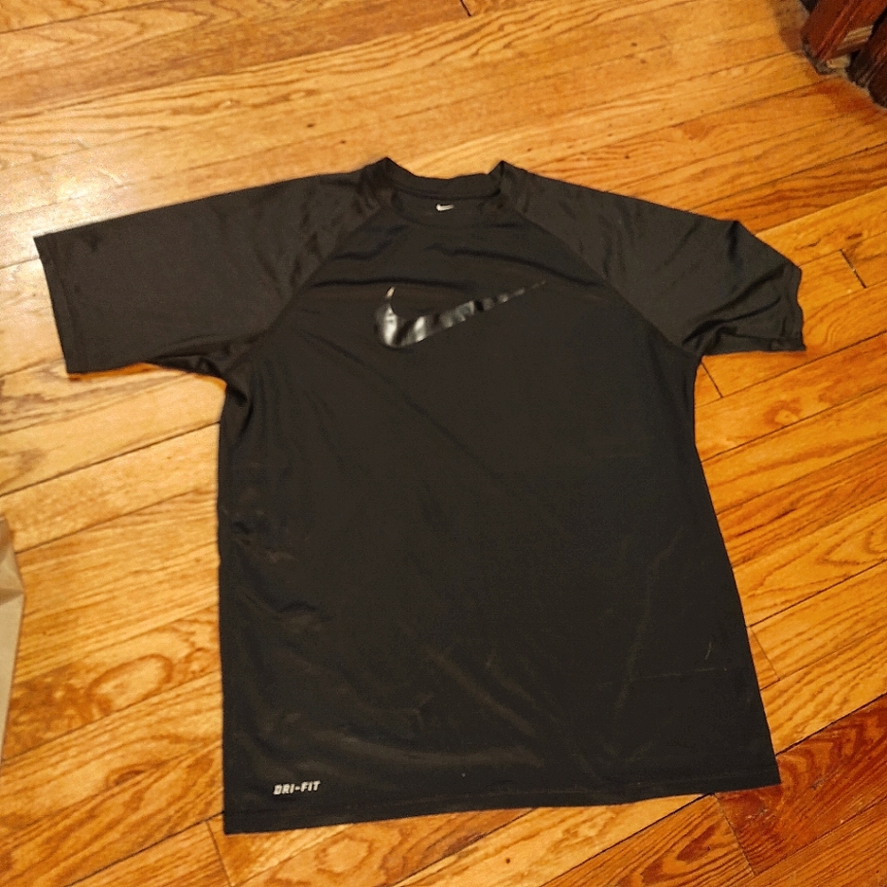 3 for $23 tops!!! Men's Black Nike Dri-Fit Tee
